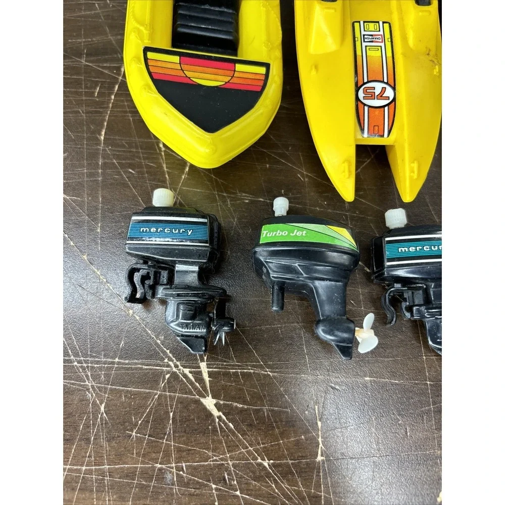 1978 Tomy Motor Boat Wind Up Lot 3 Boats 4 Motors‎ Parts Only Mercury Turbo Jet
